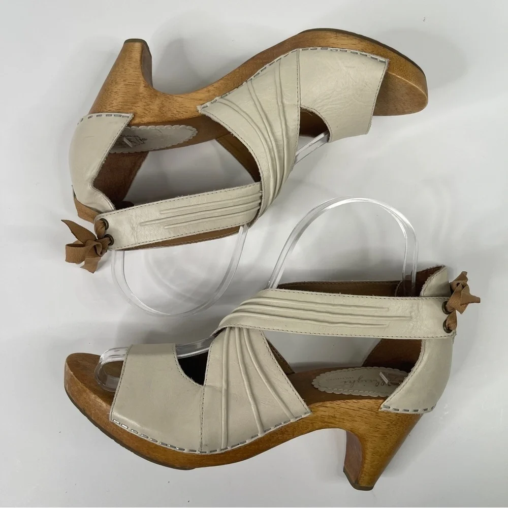 Anthropologie Miss Albright Peep Toe Heels Size 6.5